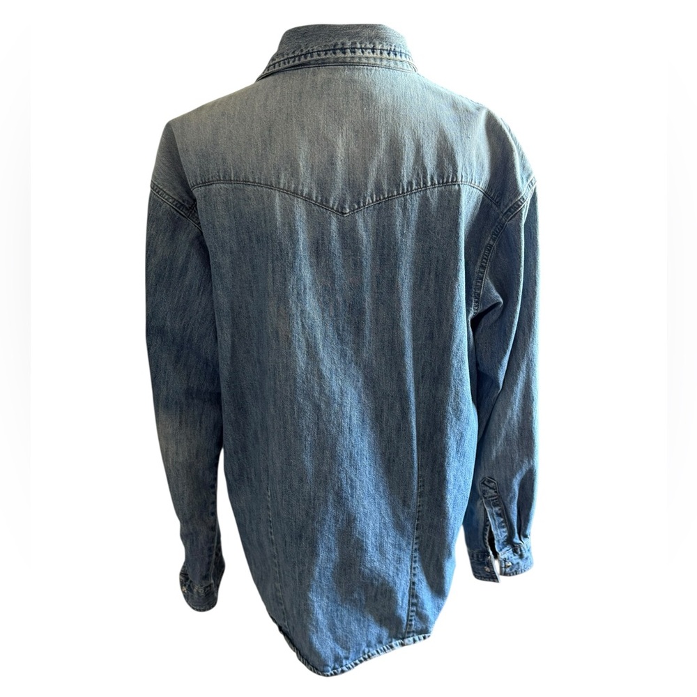 Vintage Wrangler Blues Denim Shirt/Jacket in a Faded Blue - Picture 3 of 12